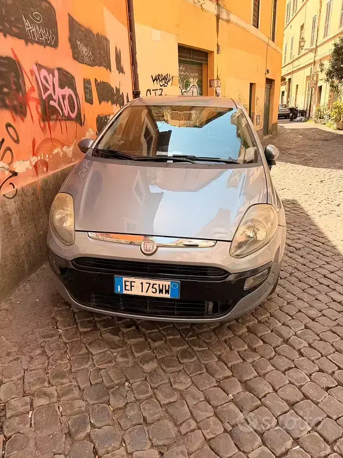 Usata Fiat Punto Evo 69 CV (50 kW) 2010 Grigio Utilitaria