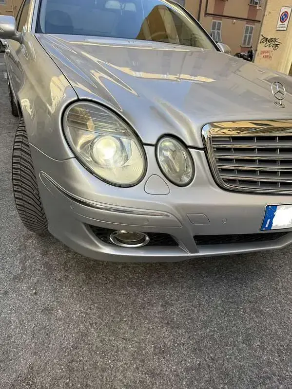 Usata Mercedes E280 Elegance 231 CV (169 kW) 2008 Berlina