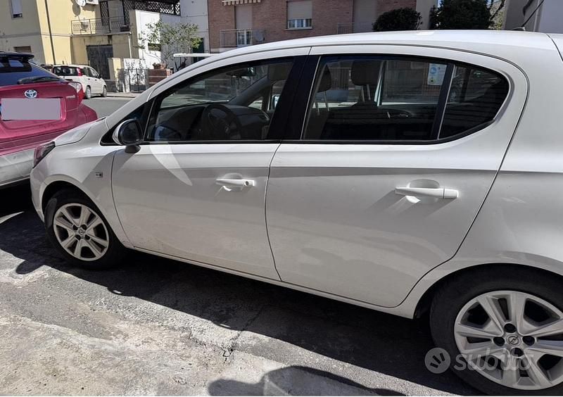 Usata Opel Corsa 2015 Bianco Utilitaria