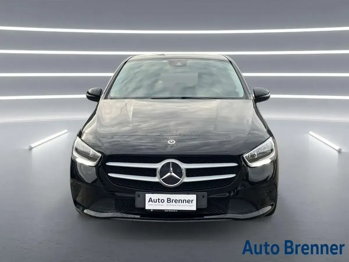 Usata Mercedes B160 Executive 95 CV (69 kW) 2021 Nero Utilitaria