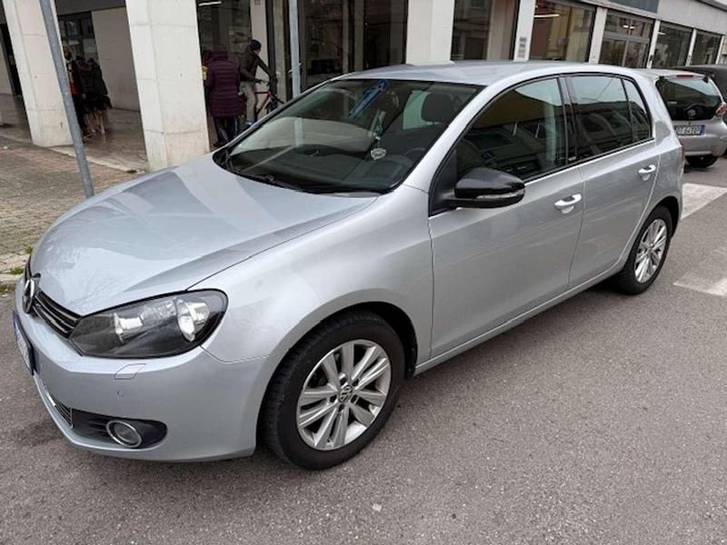 Usata VW Golf VII Comfortline 105 CV (77 kW) 2012 Grigio Berlina