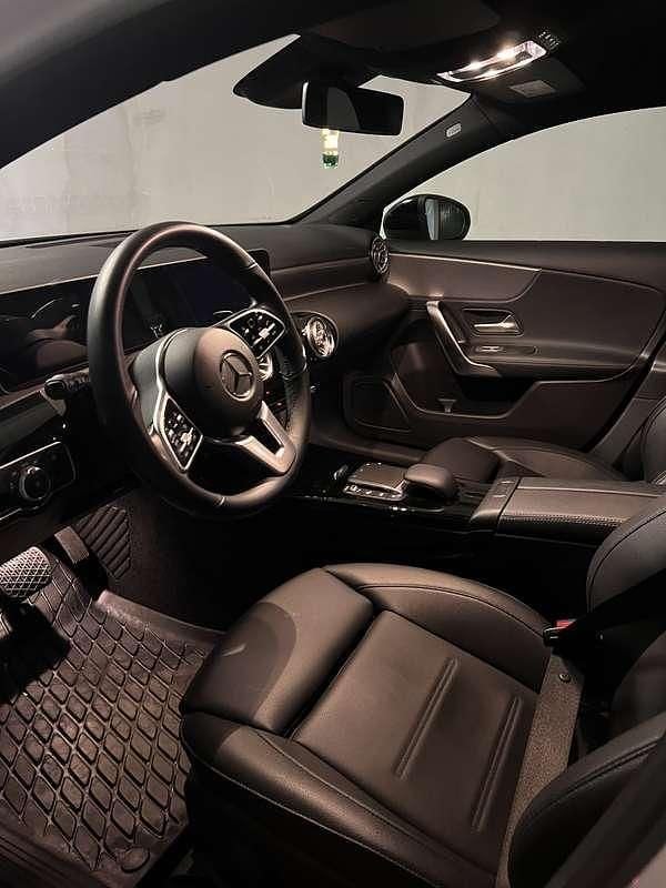 Usata Mercedes CLA180 116 CV (85 kW) 2020 Berlina