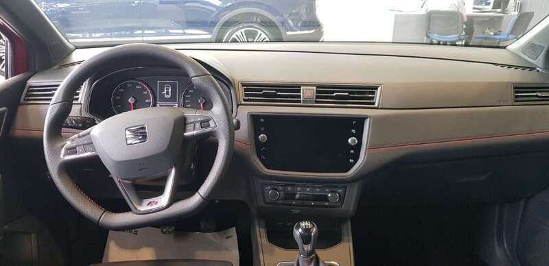 Usata Seat Ibiza FR 90 CV (66 kW) 2024 Rosso desire Berlina