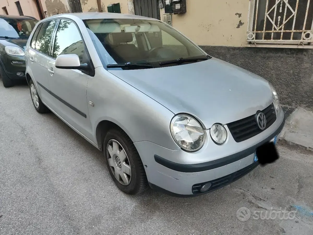 Usata VW Polo 64 CV (47 kW) 2002 Grigio Berlina