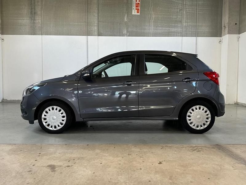 Usata Ford Ka 69 CV (50 kW) 2017 Grigio Berlina