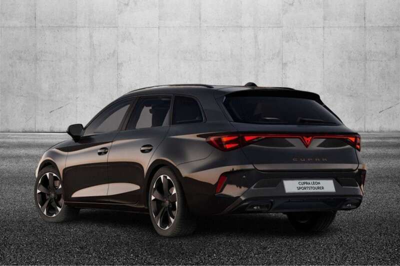 Usata Cupra Leon 150 CV (110 kW) 2024 Nero Station wagon