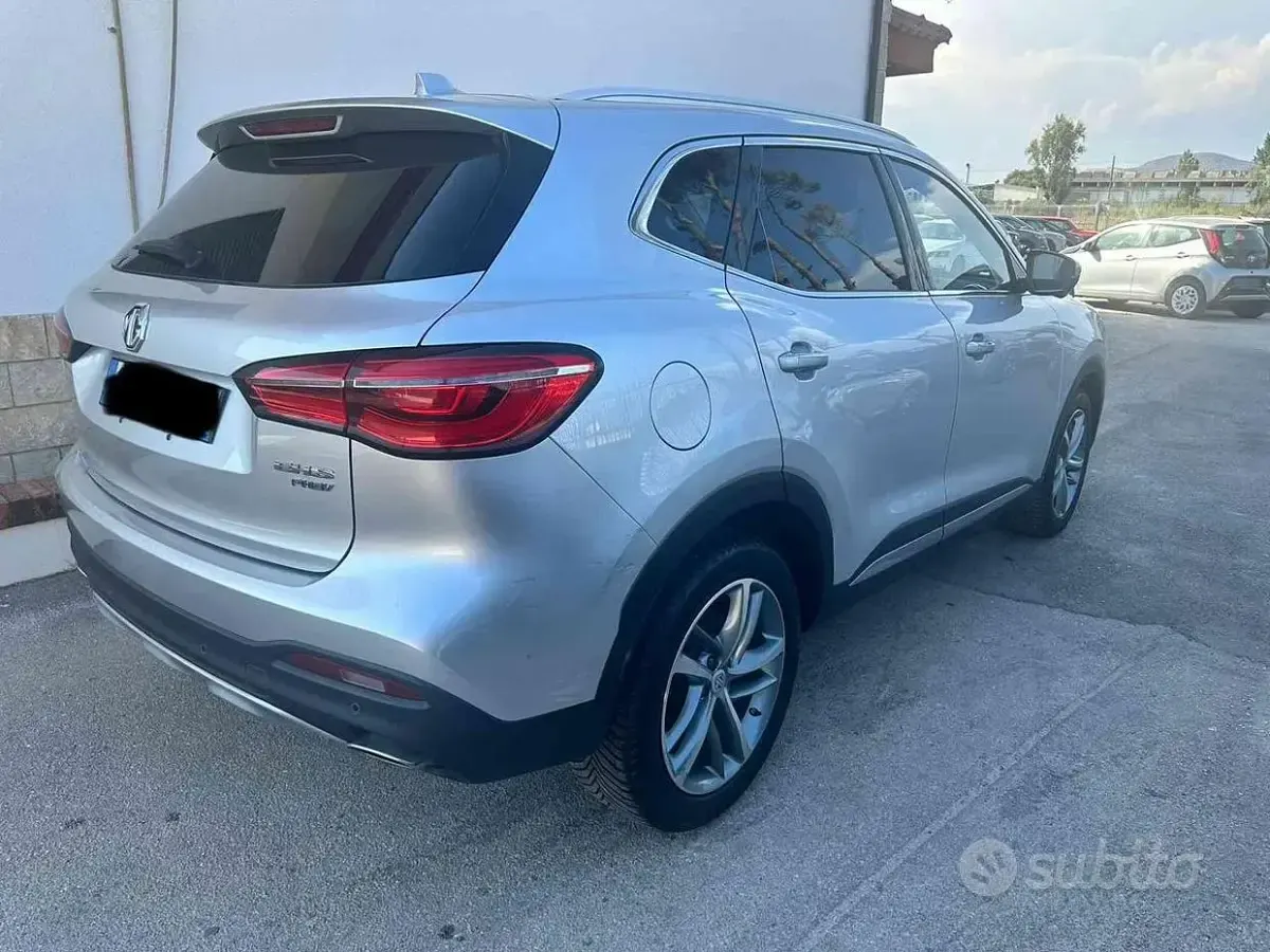 Usata MG EHS Luxury 162 CV (119 kW) 2022 Grigio SUV