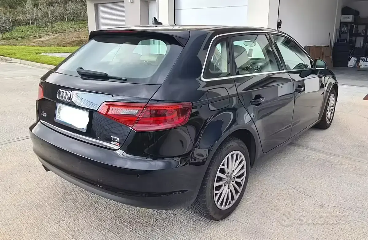 Usata Audi A3 105 CV (77 kW) 2013 Nero Berlina