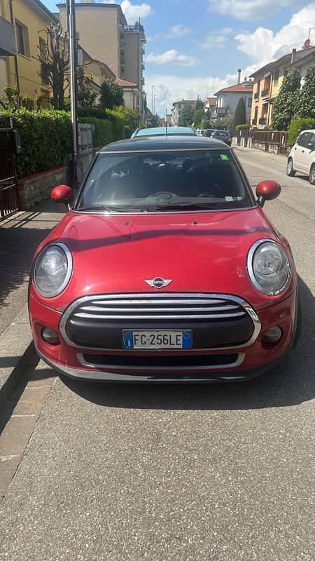 Usata 2016 Mini Cooper D Hype Due volumi | 9500 € (Super prezzo) - Immagine 1/4