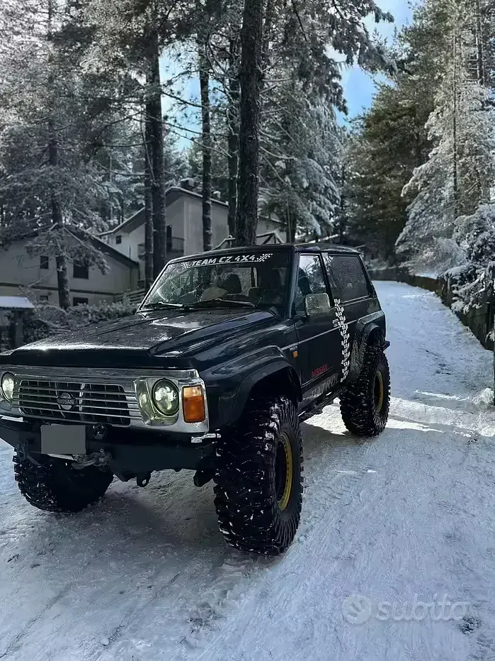 Usata Nissan Patrol 116 CV (85 kW) 1991 Bluazzurro SUV