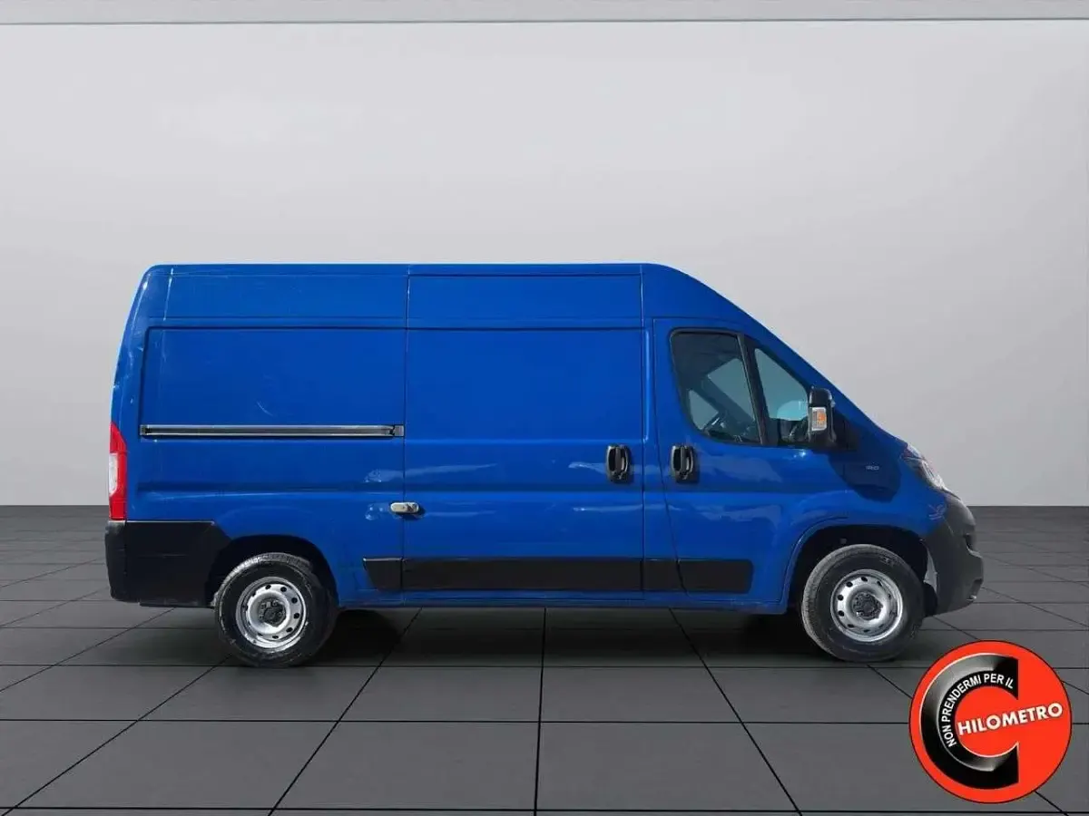 Usata Fiat Ducato 120 CV (88 kW) 2021 Blu/azzurro Furgone