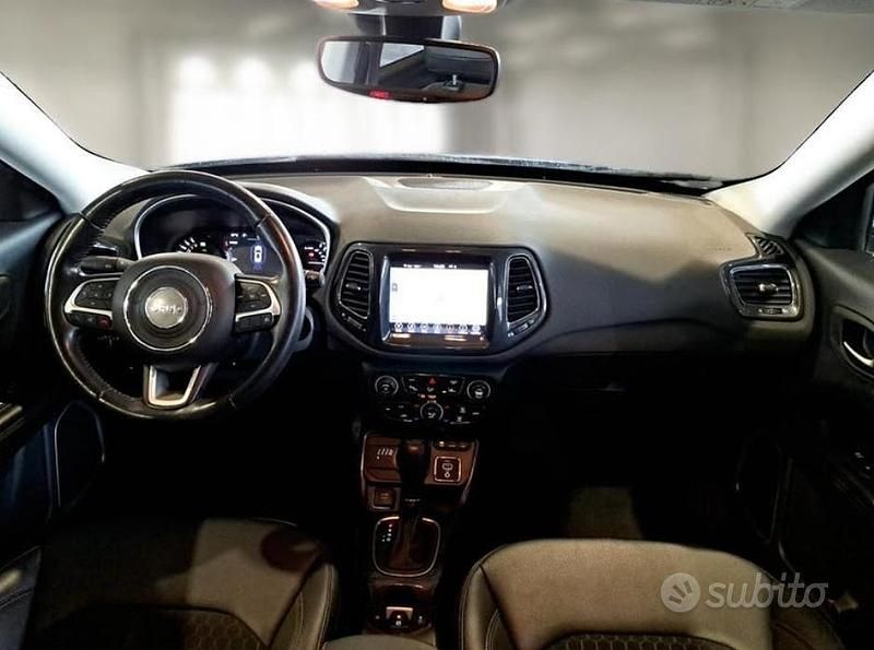 Usata Jeep Compass 131 CV (96 kW) 2021 Nero SUV