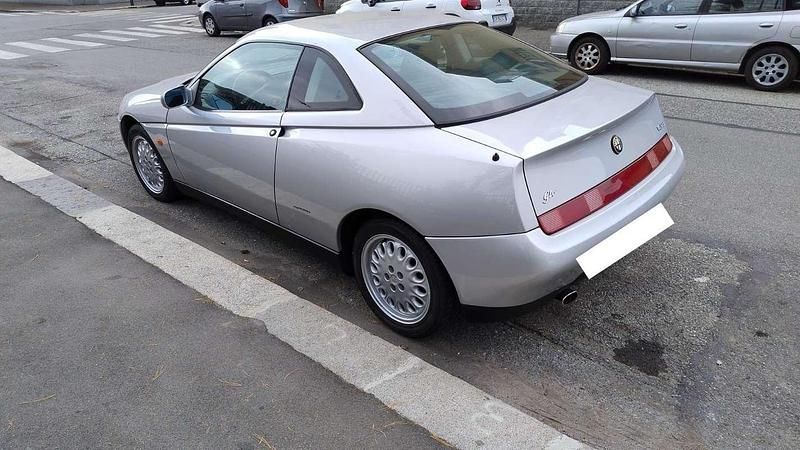 Usata Alfa Romeo GTV 201 CV (147 kW) 1995 Coupé