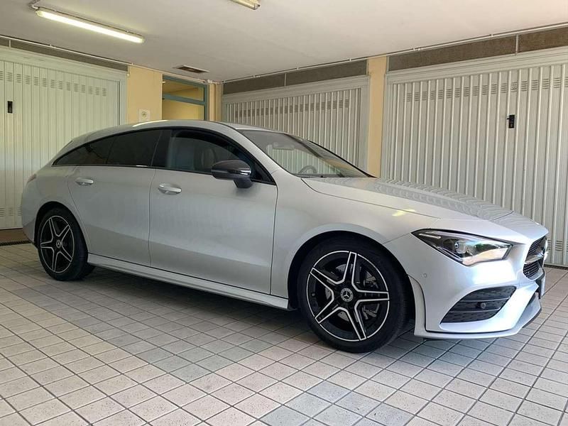 Usata Mercedes CLA200 Shooting Brake AMG line 150 CV (110 kW) 2023 Argento Station wagon