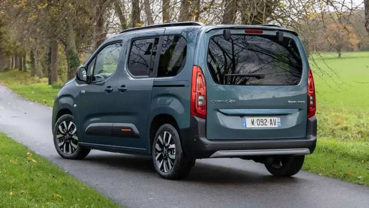 Nuova Citroën Berlingo 61 kW (84 CV) 2026 Argento Monovolume