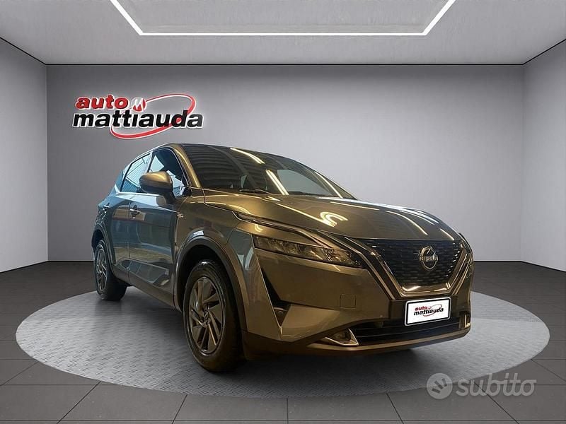 Usata Nissan Qashqai 140 CV (102 kW) 2023 Grigio SUV
