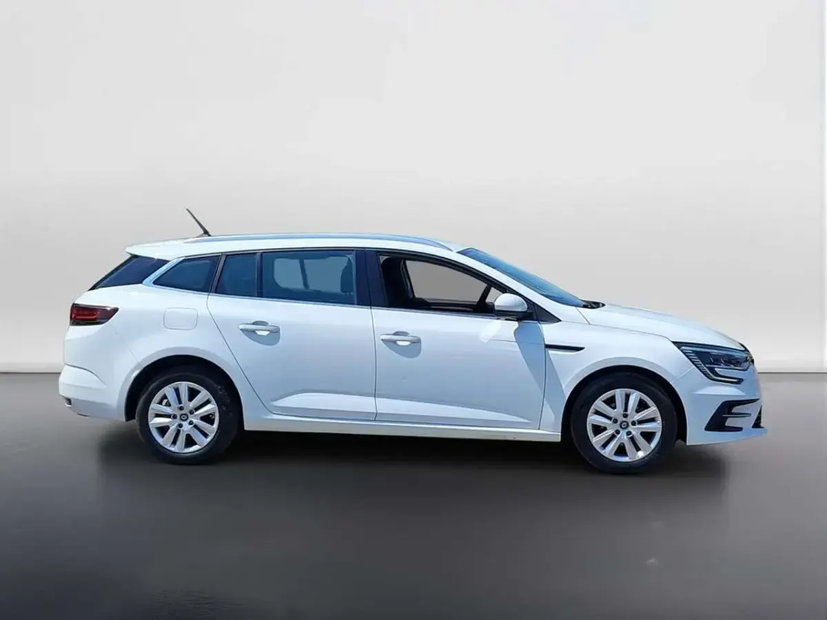 Usata Renault Mégane GrandTour Business 116 CV (85 kW) 2021 Bianco Station wagon