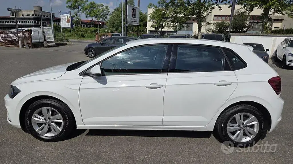 Usata VW Polo Comfortline 80 CV (58 kW) 2019 Bianco Utilitaria