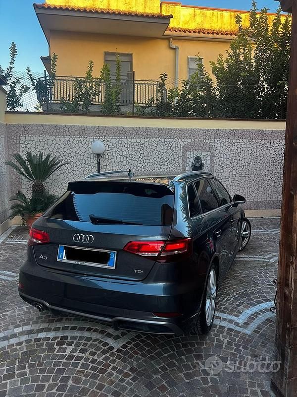 Usata Audi A3 Ambiente 110 CV (80 kW) 2016 Grigio Berlina