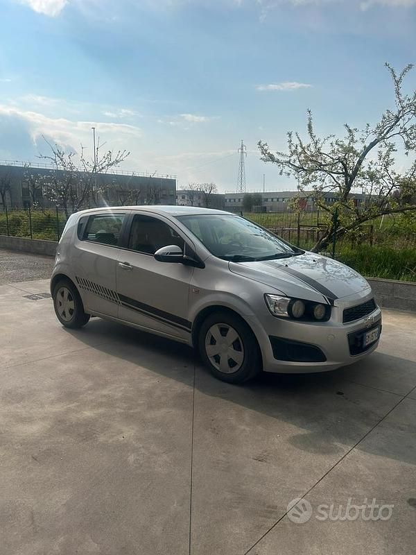Usata Chevrolet Aveo 69 CV (50 kW) 2012 Berlina
