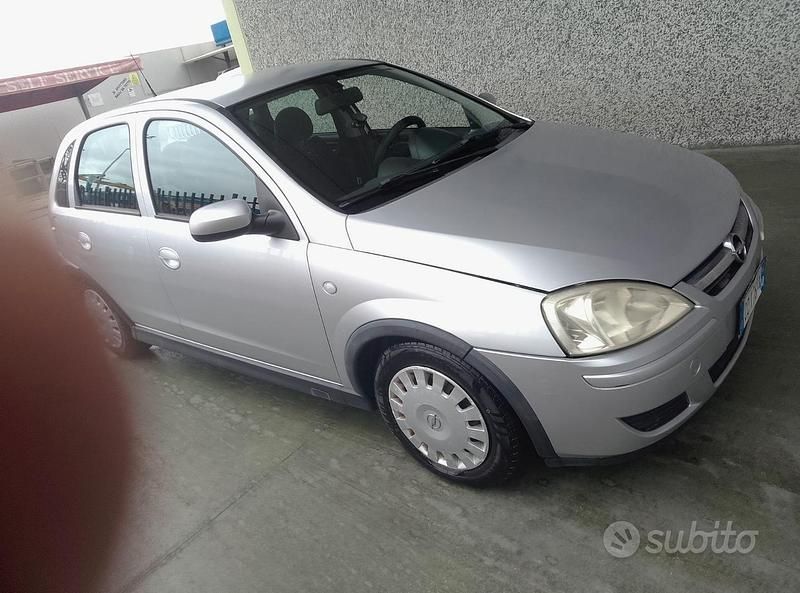 Usata Opel Corsa 2003 Utilitaria