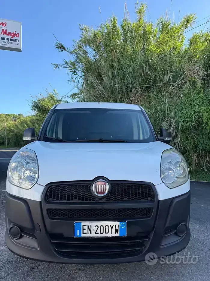 Usata Fiat Doblò 90 CV (66 kW) 2012 Monovolume