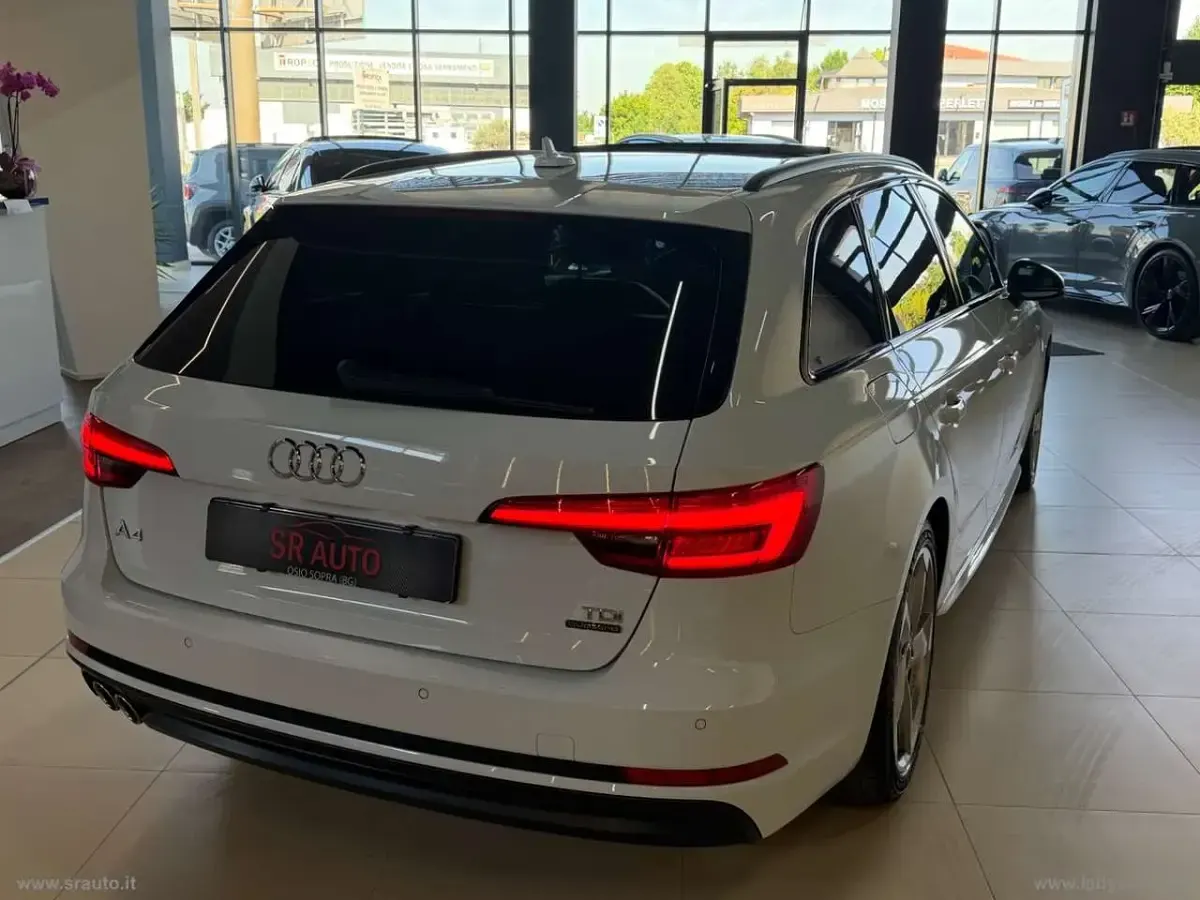 Occasion Audi A4 Design 190 PK (139 kW) 2017 Wit Stationwagen