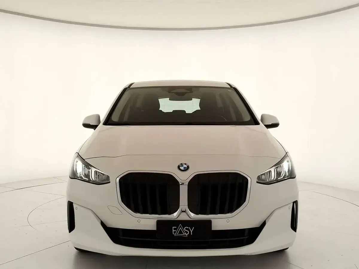 Usata BMW 218 Active Tourer 150 CV (110 kW) 2022 Bianco Monovolume