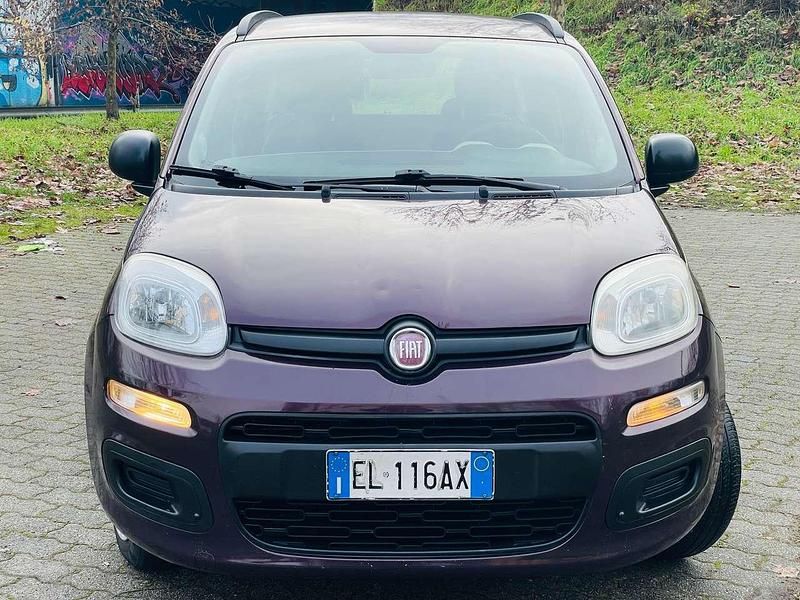 Usata Fiat Panda Easy 69 CV (50 kW) 2012 Lilla Utilitaria