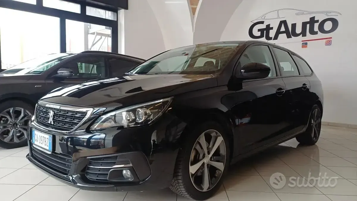 Begagnad Peugeot 308 S 102 HK (75 kW) 2020 Svart Kombi