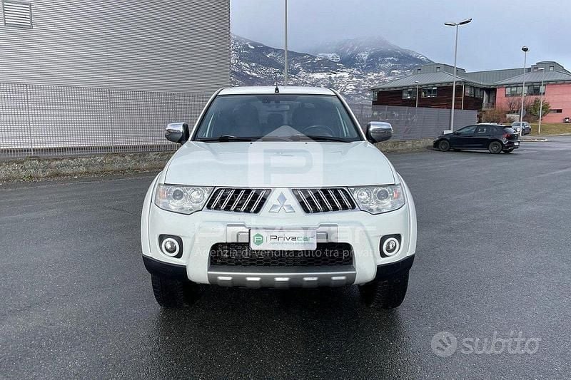 Usata Mitsubishi L200 Intense+ 178 CV (130 kW) 2015 Bianco Pick-up