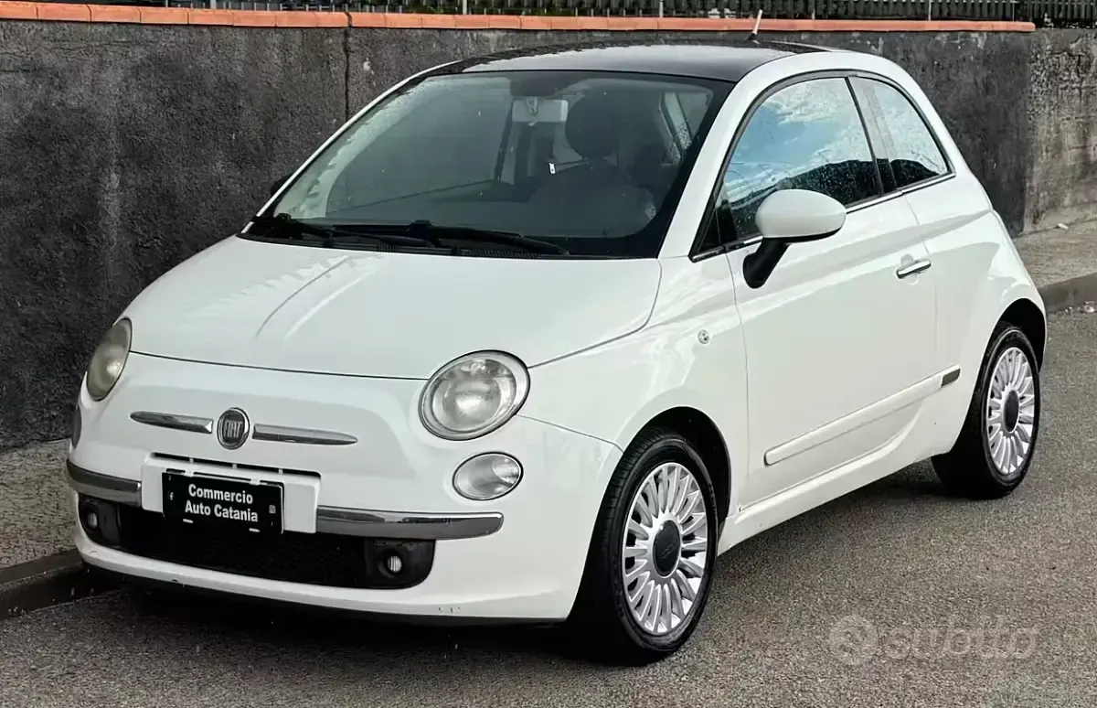 Usata Fiat 500 69 CV (50 kW) 2010 Bianco Utilitaria