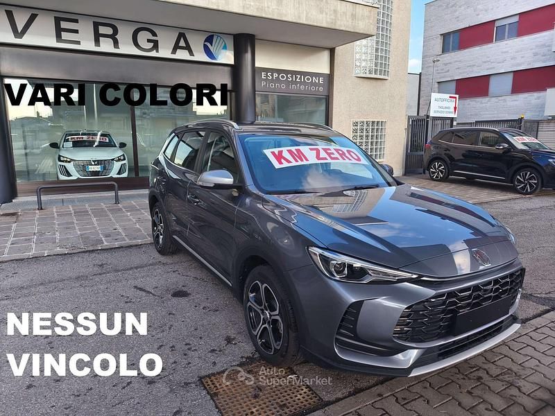 Nuova MG ZS Comfort 197 CV (144 kW) 2026 Grigio SUV