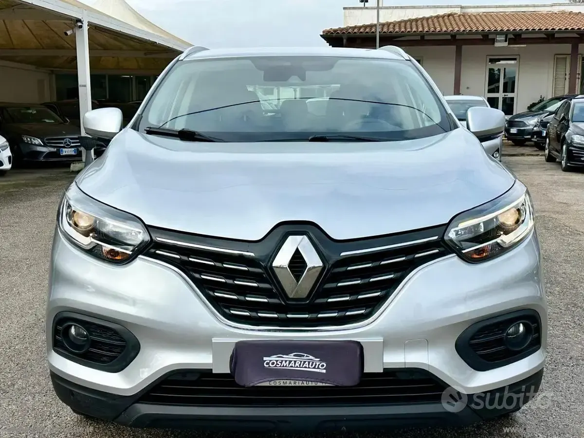 Usata Renault Kadjar Business 116 CV (85 kW) 2021 Argento SUV