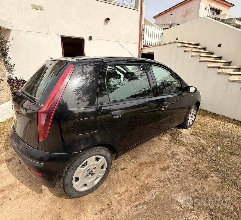 Usata Fiat Punto 2013 Nero Utilitaria