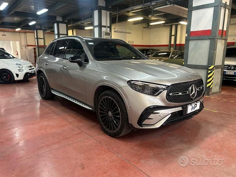 Usata Mercedes GLC220 AMG Line Premium Plus 197 CV (144 kW) 2023 Grigio Berlina