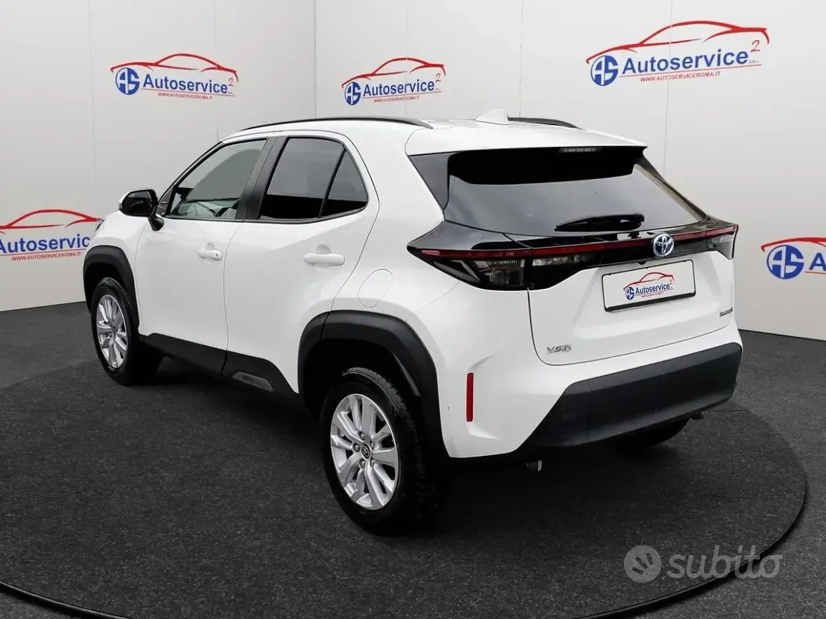Usata Toyota Yaris Cross Trend 92 CV (67 kW) 2023 Bianco SUV