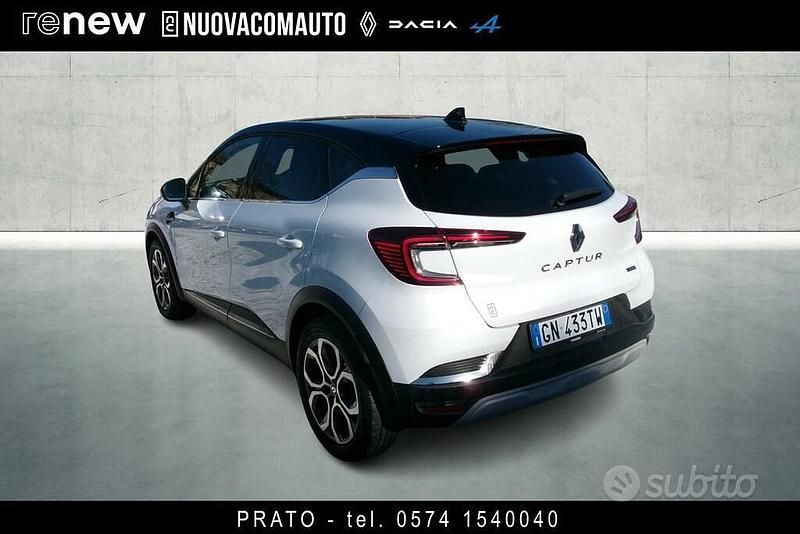 Usata Renault Captur Techno 145 CV (106 kW) 2023 Bianco SUV