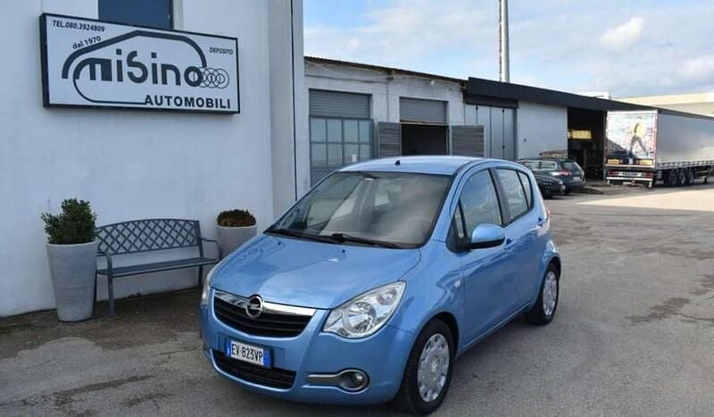 Blu Usata 2014 Opel Agila Enjoy Due volumi | 7900 € (Molto cara) - Immagine 1/4
