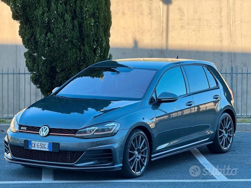 Usata VW Golf VIII GTI 230 CV (169 kW) 2022 Grigio Berlina
