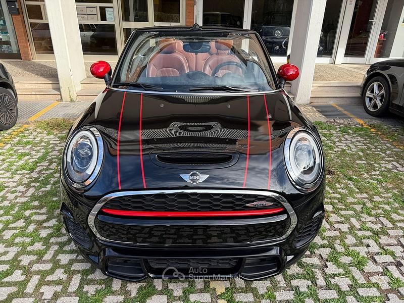 Usata Mini John Cooper Works Cabriolet 231 CV (169 kW) 2017 Nero Cabrio