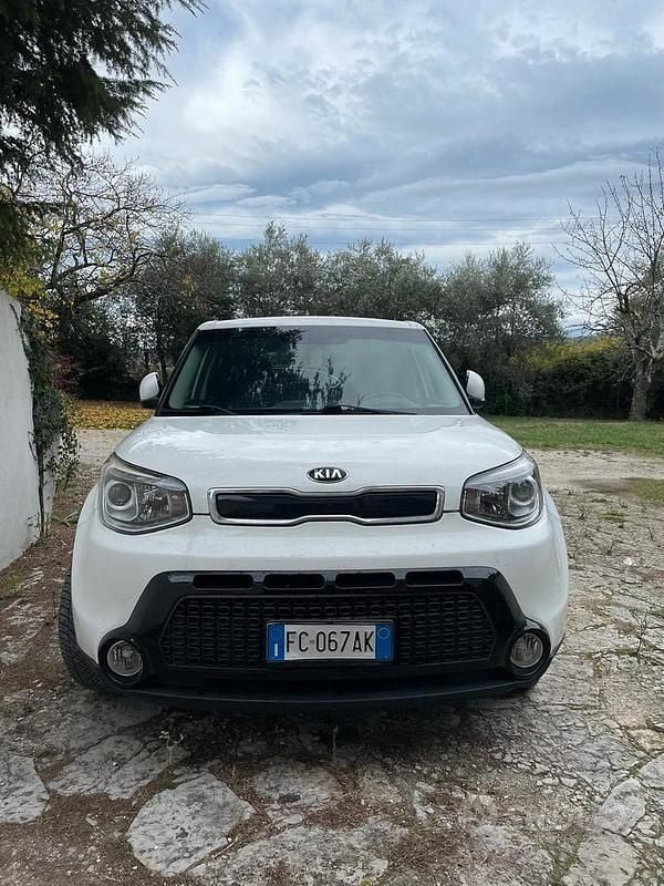 Bianco Usata 2016 Kia Soul SUV | 5500 € (Super prezzo) - Immagine 1/4