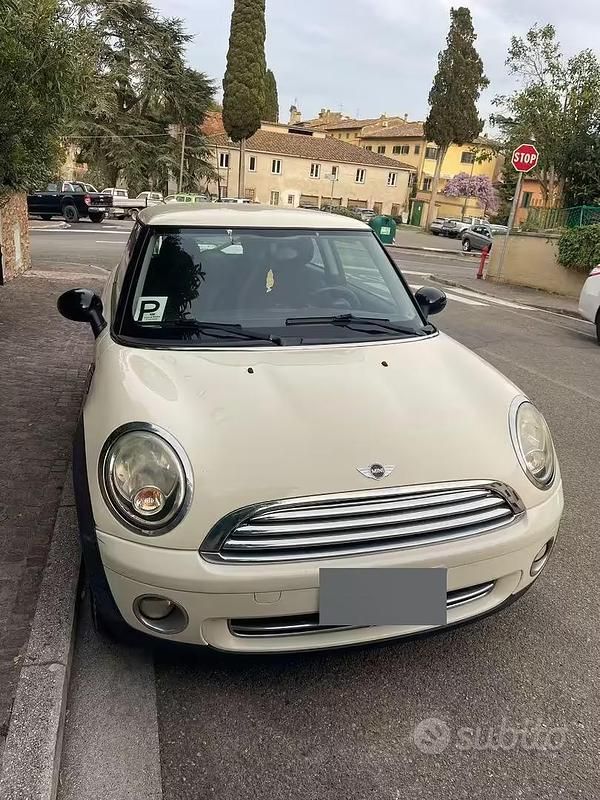 Usata Mini ONE 75 CV (55 kW) 2009 Utilitaria