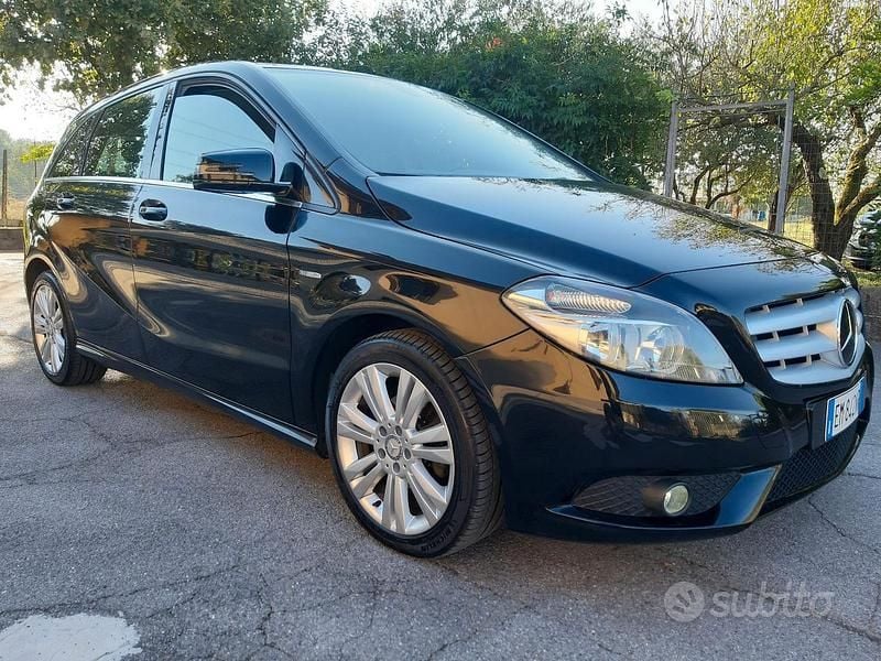 Usata Mercedes B180 2012 Monovolume