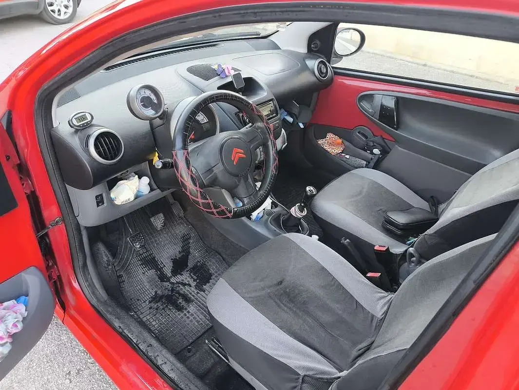 Usata Citroën C1 54 CV (39 kW) 2006 Rosso Utilitaria