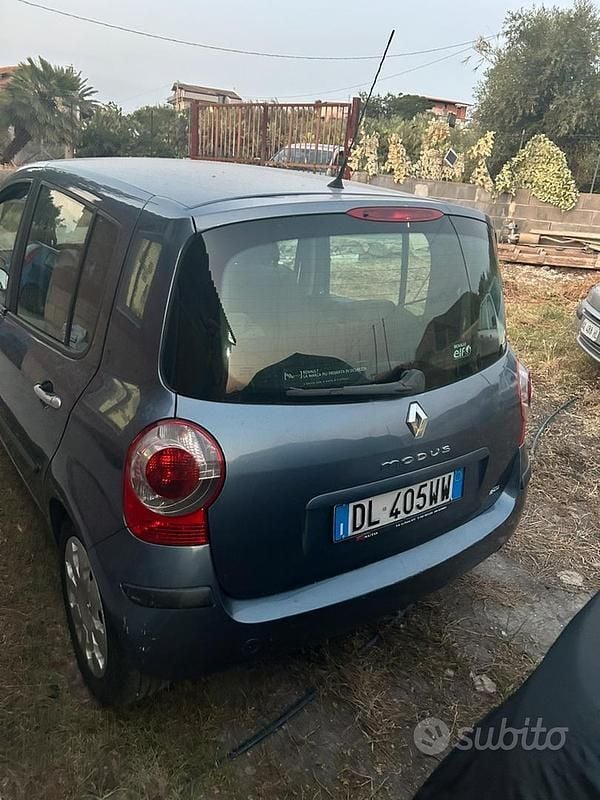 Usata Renault Modus 75 CV (55 kW) 2007 Grigio Monovolume