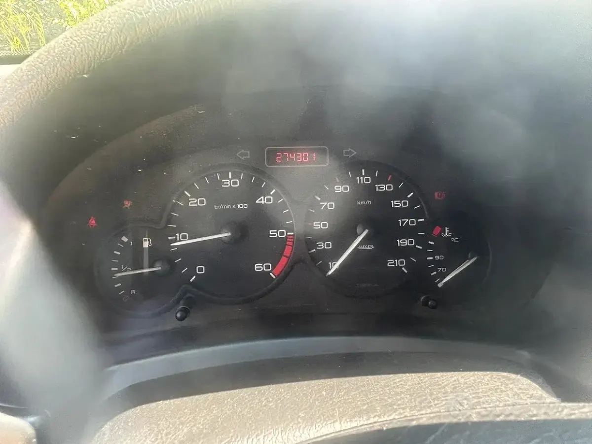Usata Peugeot Partner 90 CV (66 kW) 2005 Bianco Monovolume