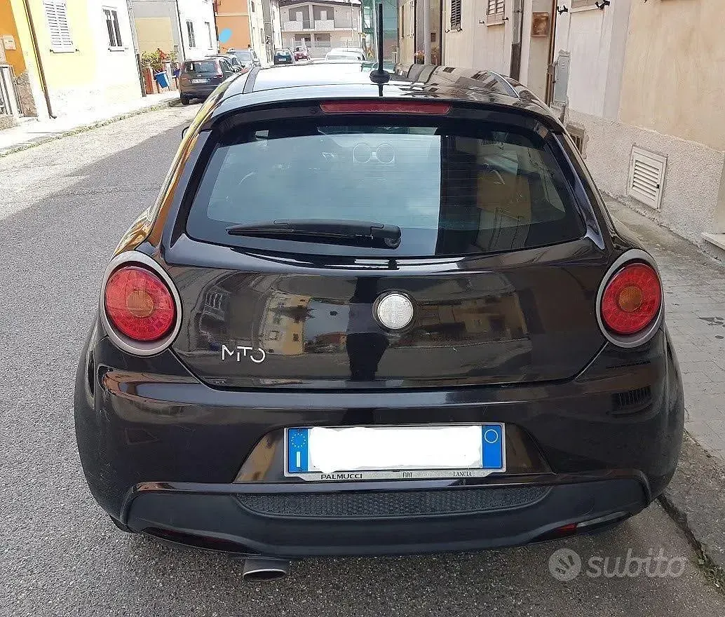 Usata Alfa Romeo MiTo 79 CV (58 kW) 2011 Nero Utilitaria