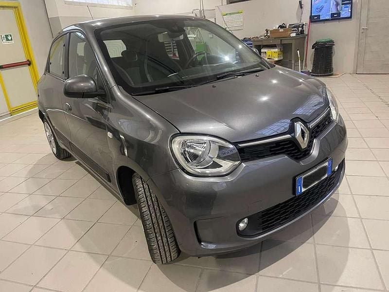 Usata Renault Twingo Zen 30 kW (42 CV) 2021 Grigio Utilitaria