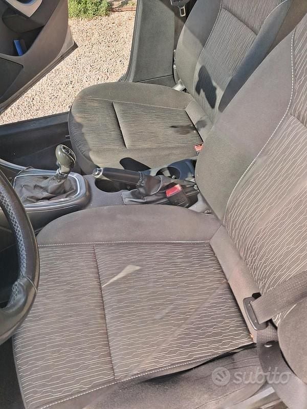 Usata Opel Astra 110 CV (80 kW) 2013 Grigio Station wagon